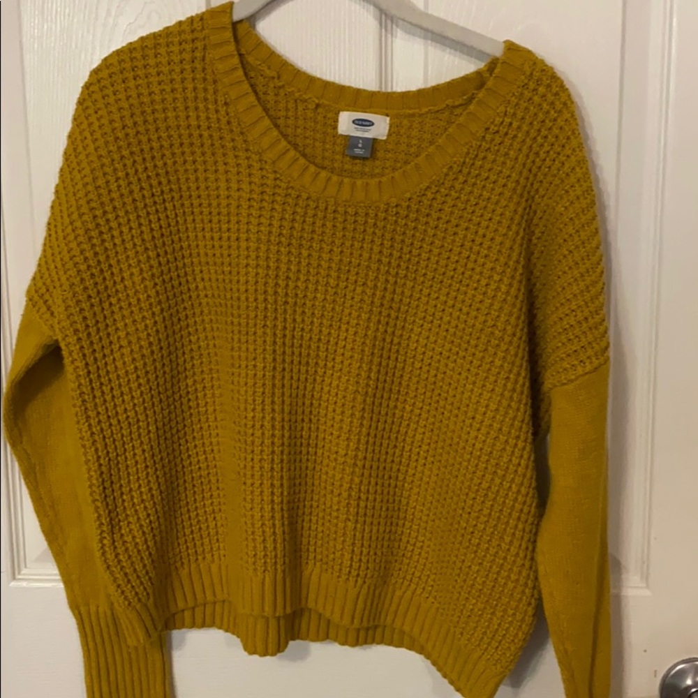 Old Navy Sweater